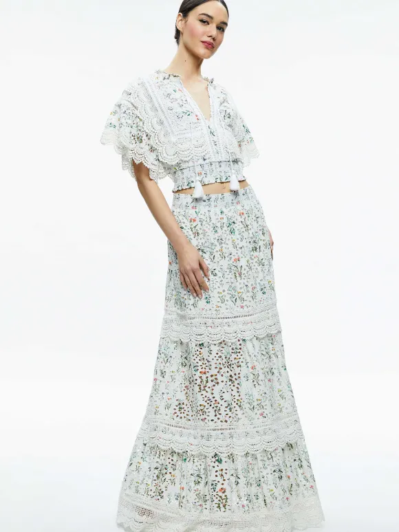 Tabitha Lace Button Front Cropped Blouse | Alice and Olivia Fashion