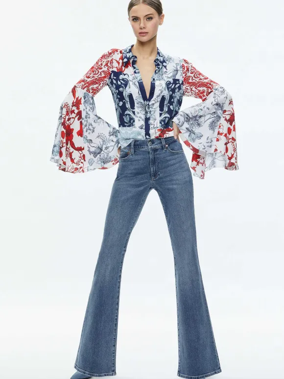 Willa Fitted Placket Bell Sleeve Top | Alice and Olivia Discount